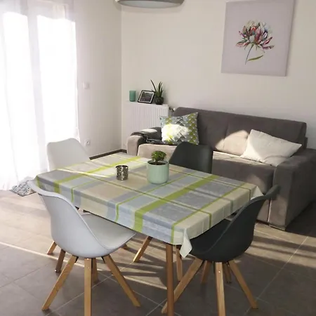 Apartmán Terrasses Des Thermes - Belles Prestations Pour Ce Joli 2 Pieces ! A Deux Pas Des Thermes ! Mae-6634